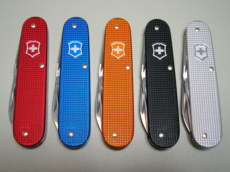 The Victorinox Cadets from the 2012 5 Colors Series do not include the keyring which some people prefer for pocket carry. **Photo by Victor7000 (MTO)
