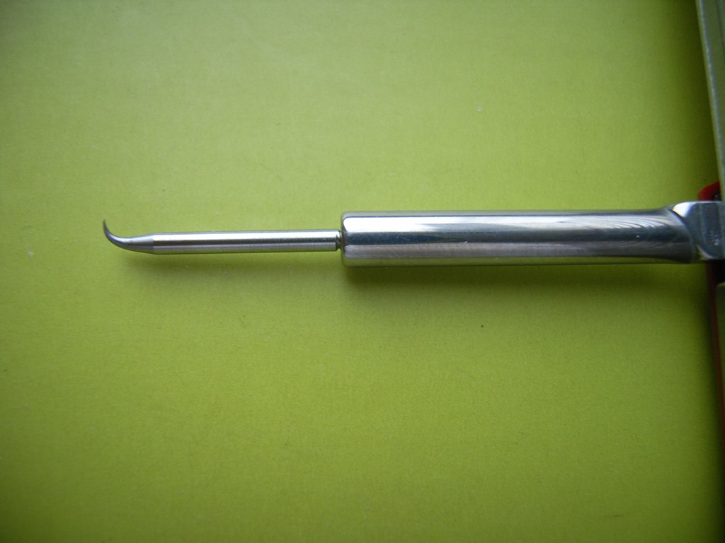 Wenger SGT tools. 
Picture by Gim