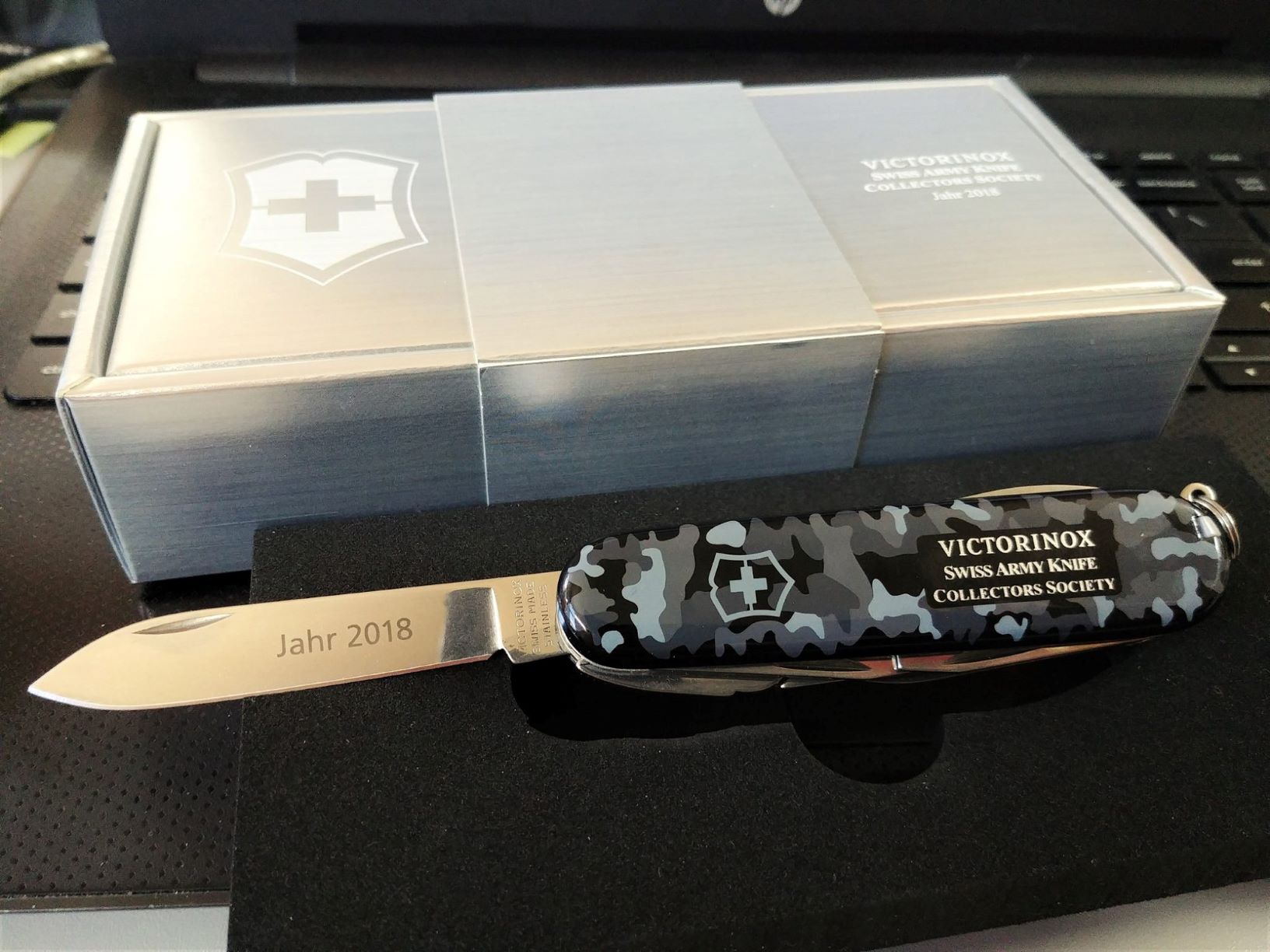 With navy camouflage scales 
Image courtesy of Cristian Antipa from 'Swiss Army Knife Collectors' on FB