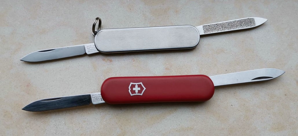 Princess with Stainless Steel Scales and Without the Keyring
