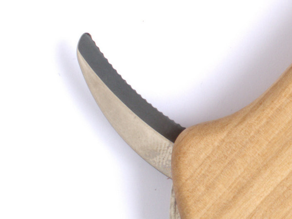 Foil-cutter Serrated Blade